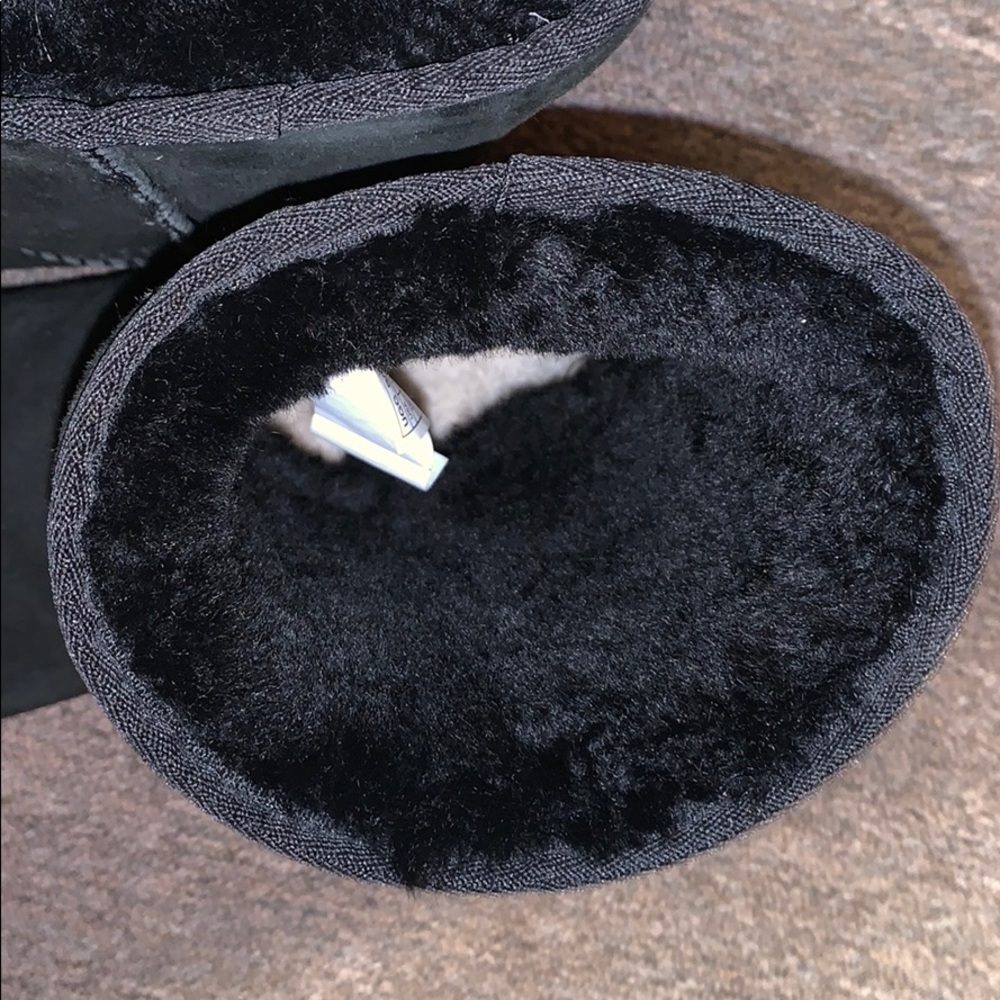 ugg boots - Picture 2 of 4